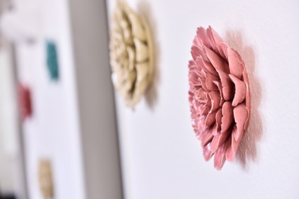 Florales Wanddetail der Praxis